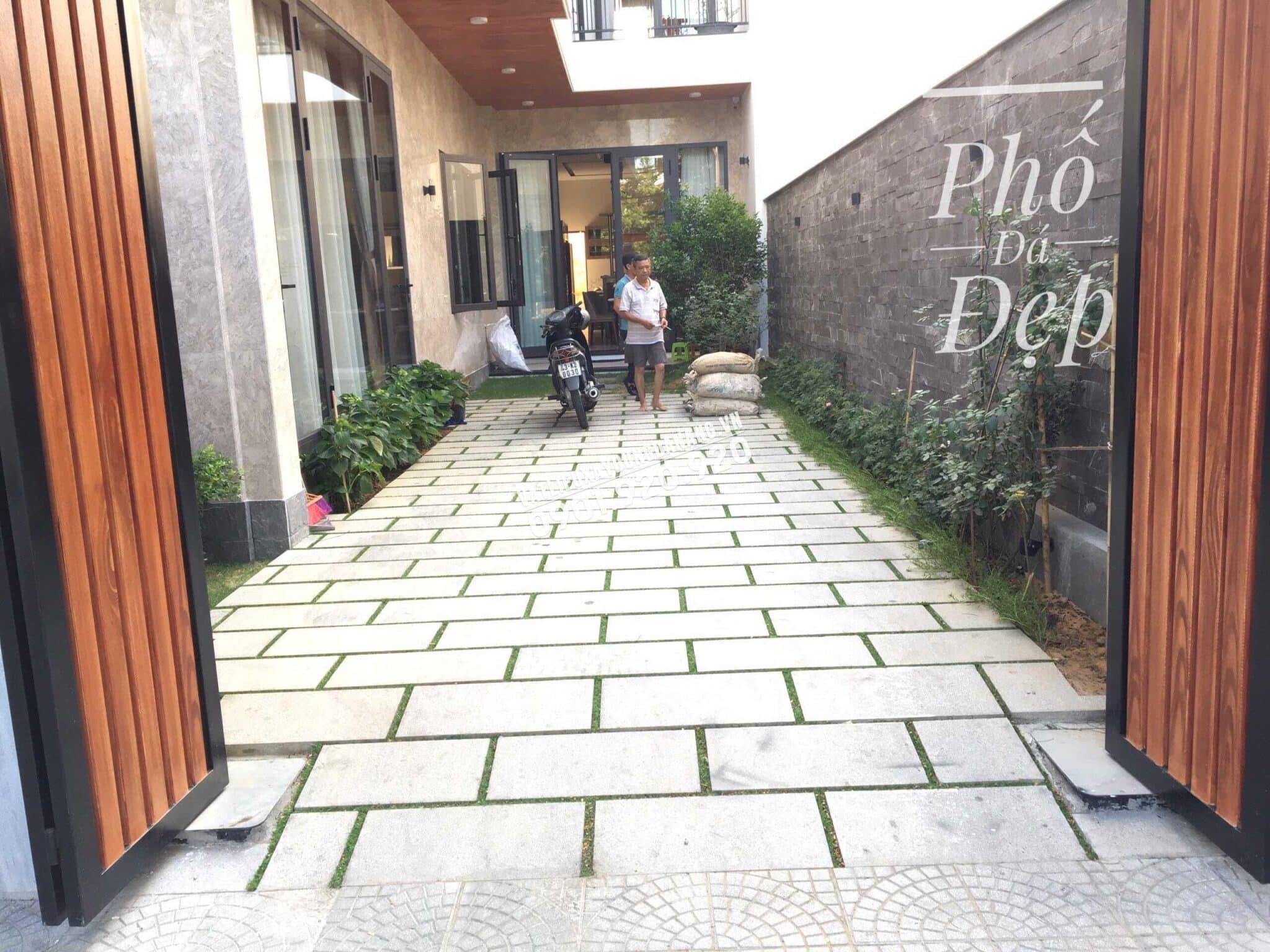 CT. đá băm xanh rêu lát sân vườn