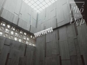 Giếng trời ốp đa mài thô bào đa quy cách
