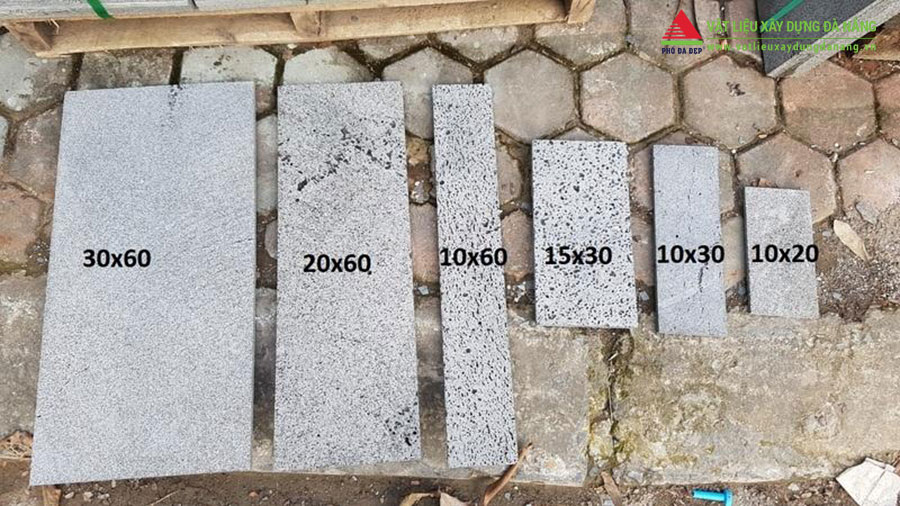 Một số kích thước của đá tự nhiên ốp tường thường được sử dụng